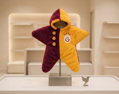 Minik Taraftarlar İçin Yıldız Peluş Bebek Tulumu